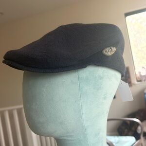 Kangol Vintage Hat !! Medium